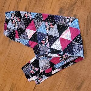 No Boundary large patchwork leggings
